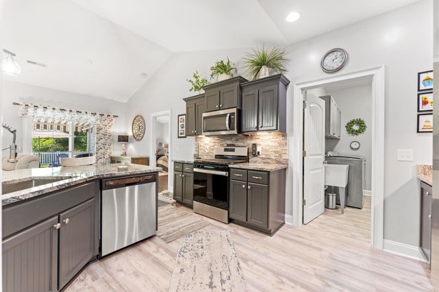 249 Maple Oak Dr., Conway, SC 29526