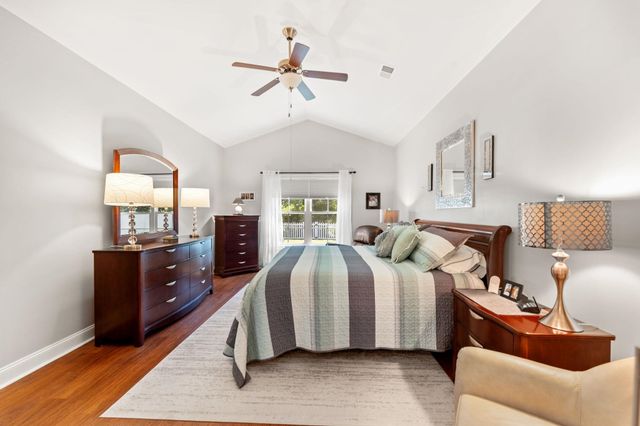 249 Maple Oak Dr., Conway, SC 29526