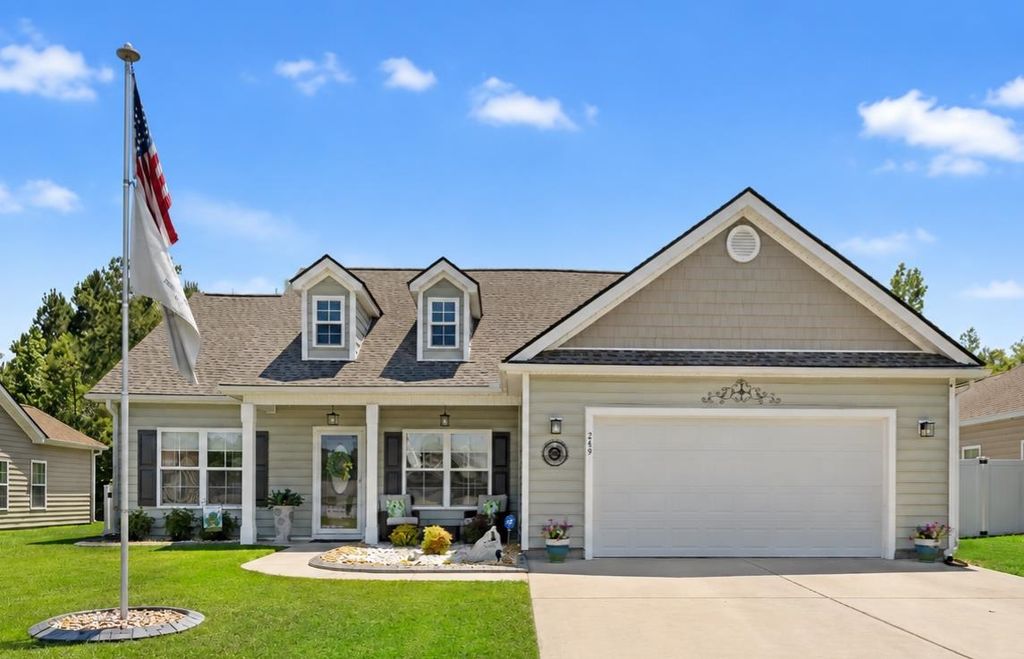 249 Maple Oak Dr., Conway, SC 29526