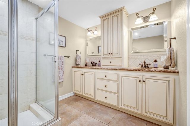 11872 Reagan, Los Alamitos, CA 90720