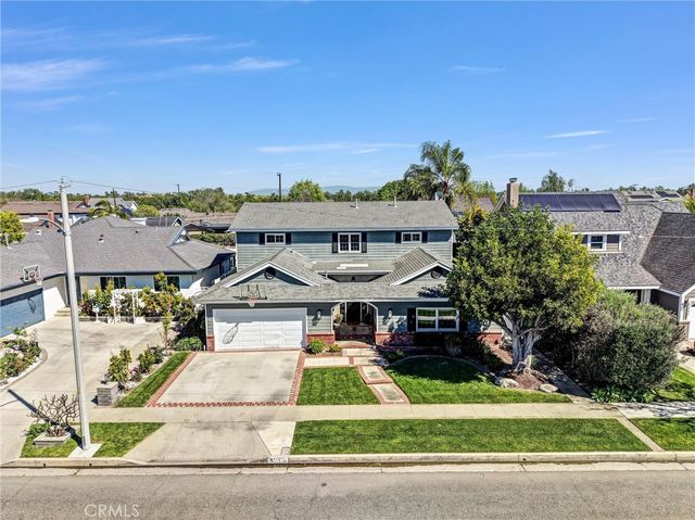 11872 Reagan, Los Alamitos, CA 90720
