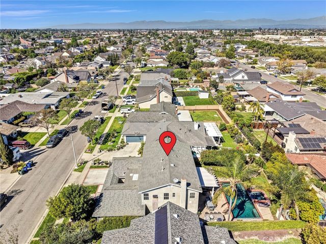 11872 Reagan, Los Alamitos, CA 90720