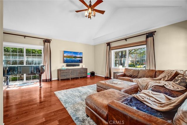 11872 Reagan, Los Alamitos, CA 90720