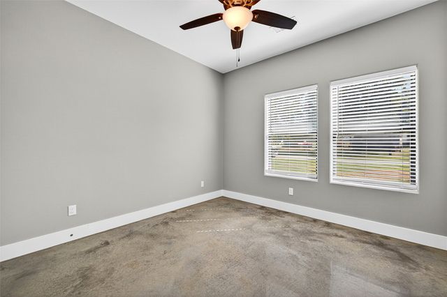 1507 S 7th Avenue, Denison, TX 75021