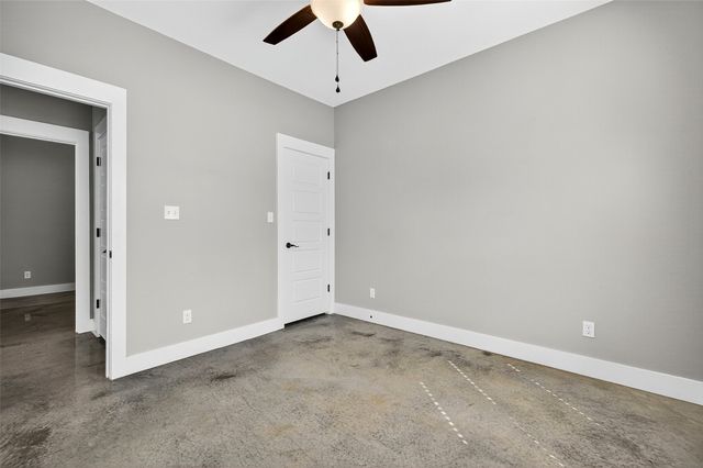 1507 S 7th Avenue, Denison, TX 75021