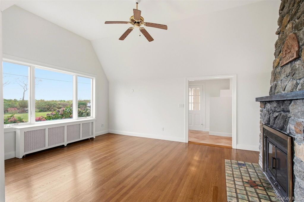 391 Asharoken Avenue, Northport, NY 11768 — photo 4