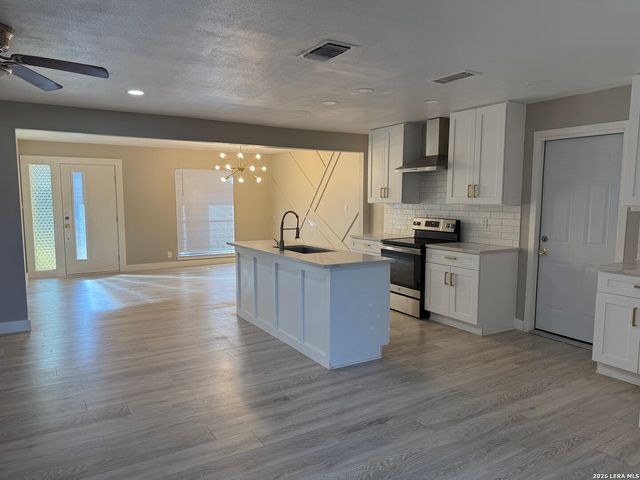 12440 Old Spanish Trail, Live Oak, TX 78233