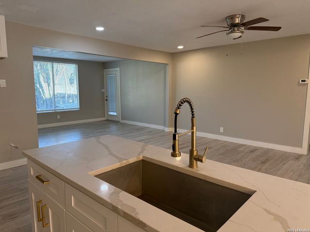 12440 Old Spanish Trail, Live Oak, TX 78233