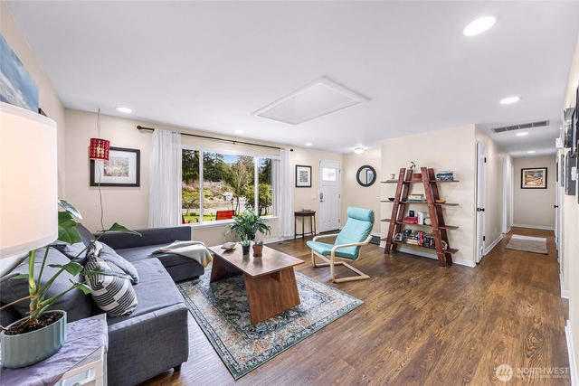 3719 Spring Coulee Road, Bellingham, WA 98226