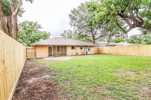 4513 Nina Lee Lane, Houston, TX 77092