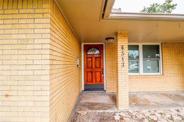 4513 Nina Lee Lane, Houston, TX 77092