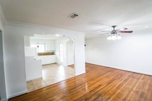 4513 Nina Lee Lane, Houston, TX 77092