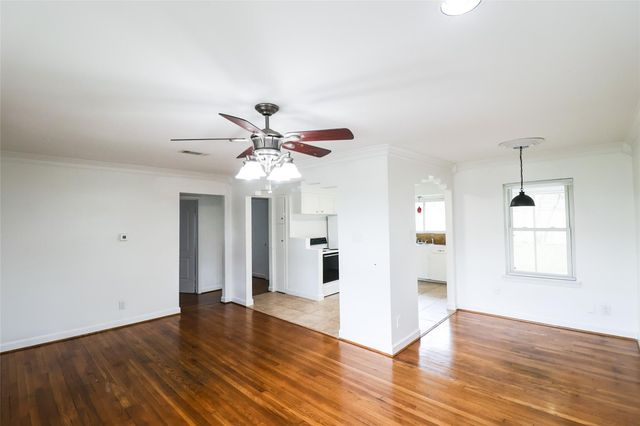 4513 Nina Lee Lane, Houston, TX 77092
