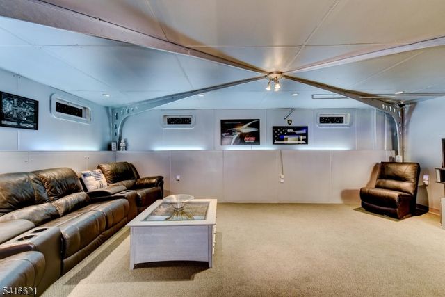 149 Flocktown Rd, Washington Twp., NJ 07853