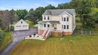 230 Bankshire Rd, Beechgrove, TN 37018