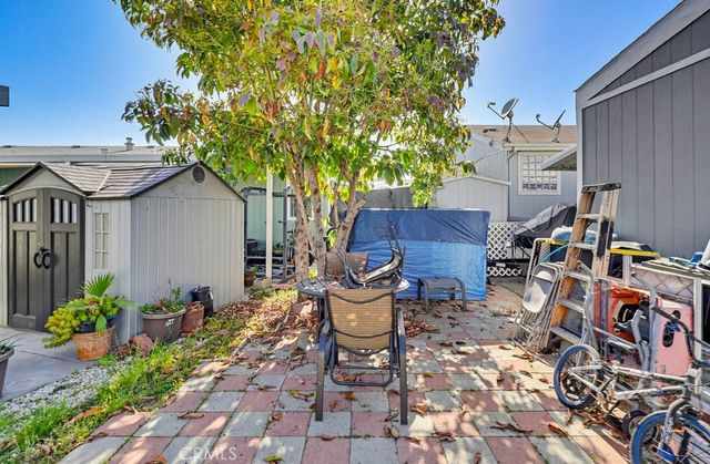 7101 Rosecrans E 84, Paramount, CA 90723