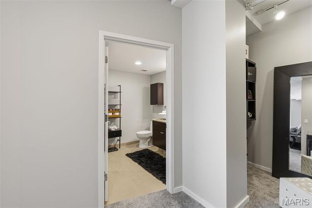 915 Olive Street 1403, St Louis, MO 63101
