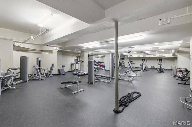 915 Olive Street 1403, St Louis, MO 63101