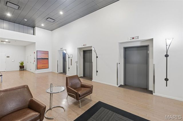915 Olive Street 1403, St Louis, MO 63101