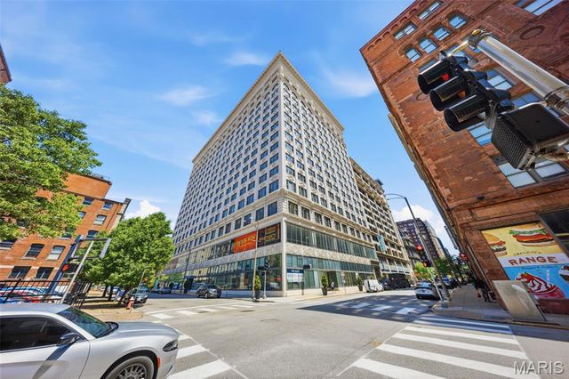 915 Olive Street 1403, St Louis, MO 63101