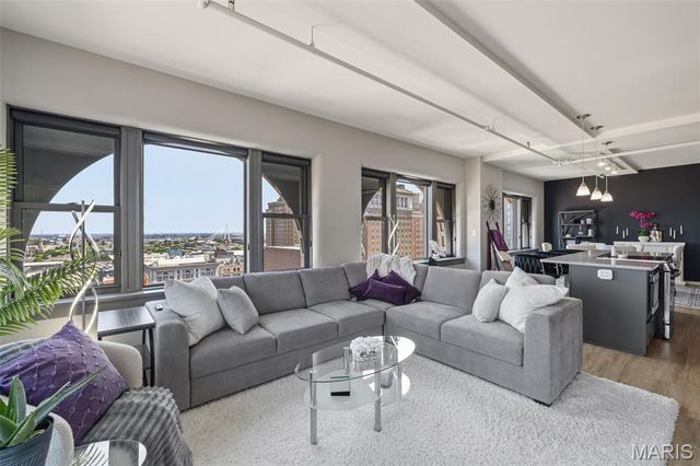 915 Olive Street 1403, St Louis, MO 63101