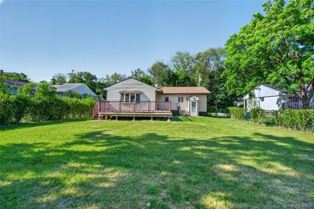 20 Glen Drive, Wappingers Falls, NY 12590