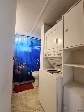 1010 E ST PATRICK, Rapid City, SD 57701