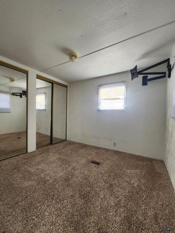 1010 E ST PATRICK, Rapid City, SD 57701