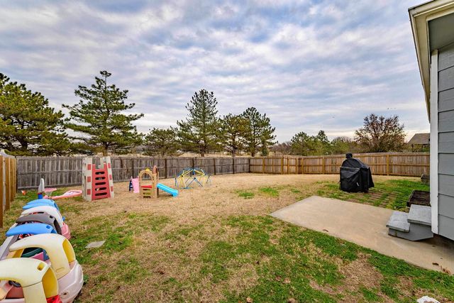 5018 E 27th St N, Wichita, KS 67220