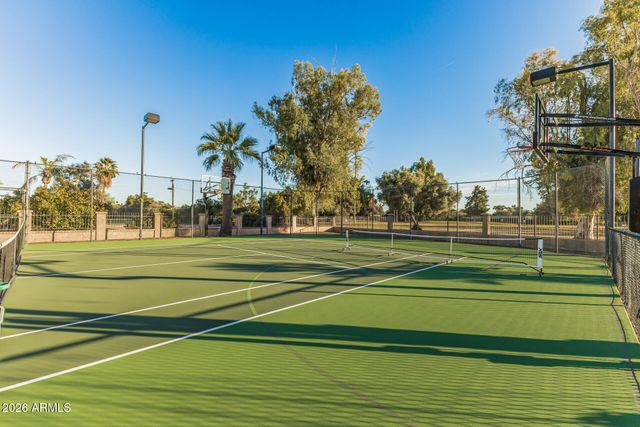 5821 E CACTUS Road, Scottsdale, AZ 85254