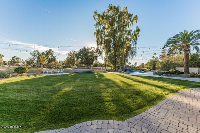 5821 E CACTUS Road, Scottsdale, AZ 85254