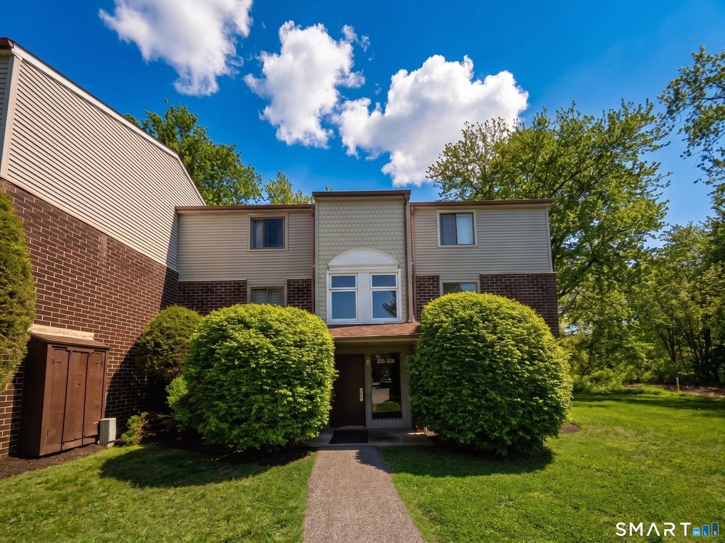 7 Padanaram Road 257, Danbury, CT 06811
