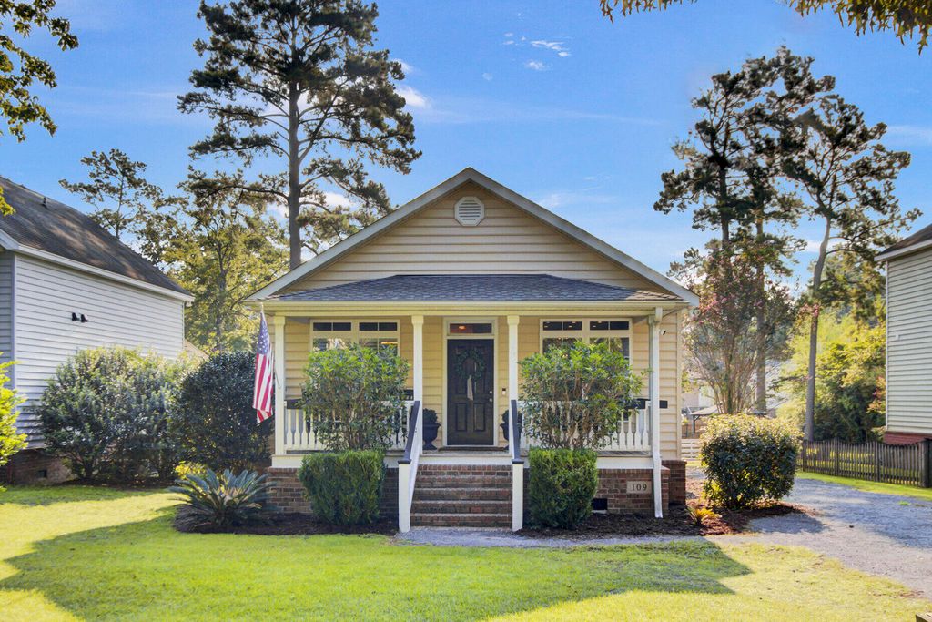109 Candlelite Path, Summerville, SC 29483