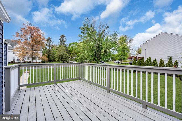 37 WASHINGTON AVE, Berlin, NJ 08009