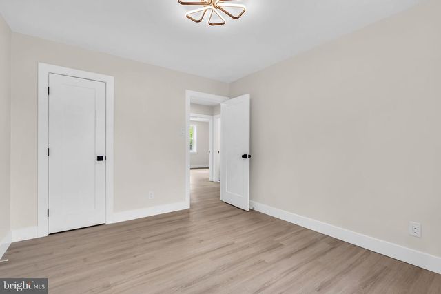 37 WASHINGTON AVE, Berlin, NJ 08009