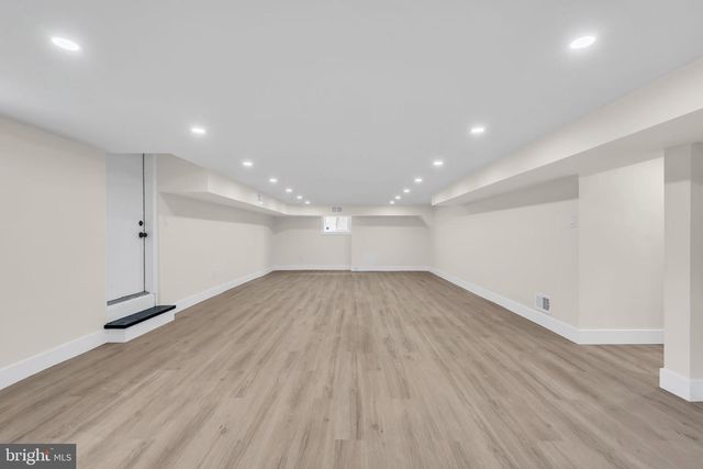 37 WASHINGTON AVE, Berlin, NJ 08009