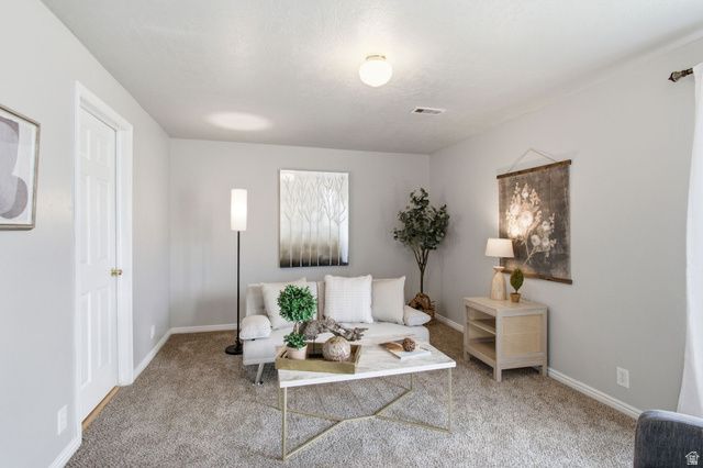 3867 S DITSIE DR, Magna, UT 84044