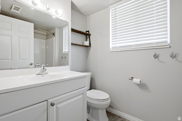 3867 S DITSIE DR, Magna, UT 84044