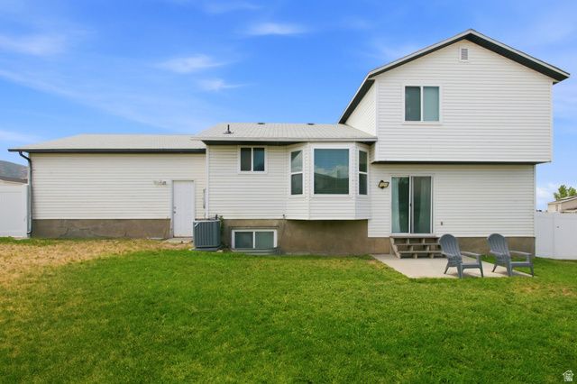 3867 S DITSIE DR, Magna, UT 84044