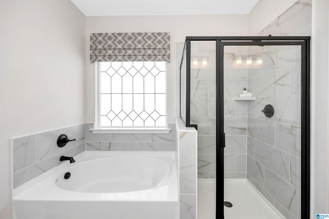 2078 VALLEY AVENUE, Leeds, AL 35094