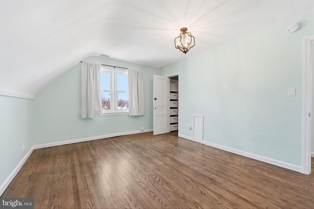 3225 CHESTNUT ST NE, Washington, DC 20018