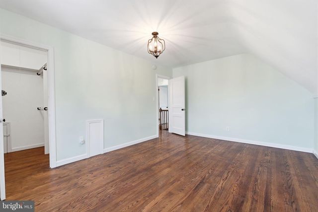 3225 CHESTNUT ST NE, Washington, DC 20018