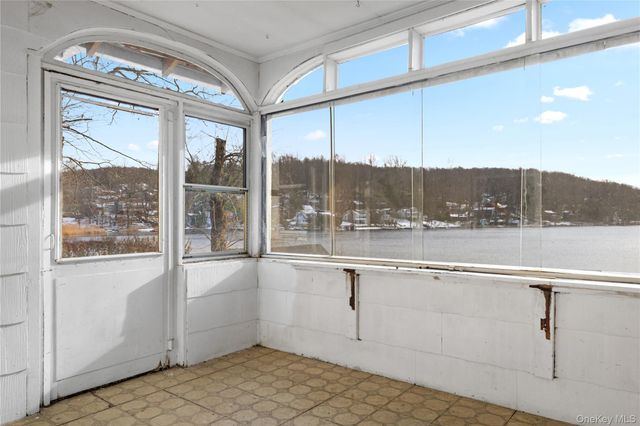 149 N Shore Road, Putnam Valley, NY 10579