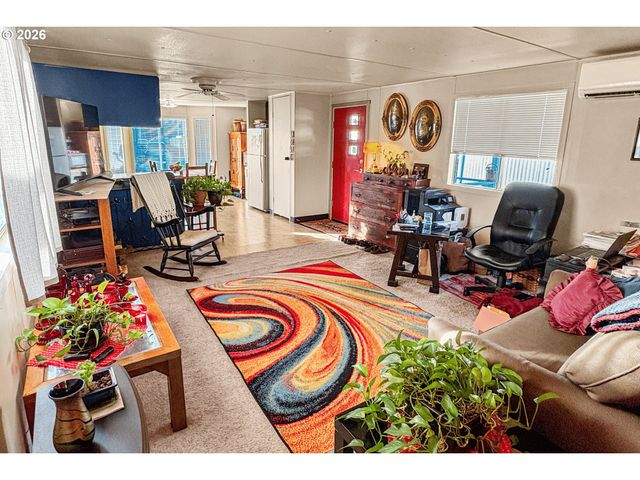 2300 Se 82ND Ave 26, Portland, OR 97216