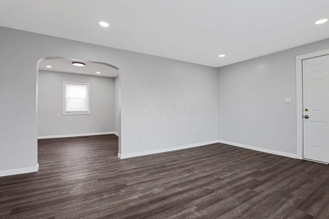 509 Helen Street, Columbus, OH 43223