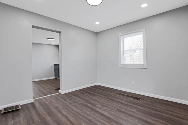 509 Helen Street, Columbus, OH 43223