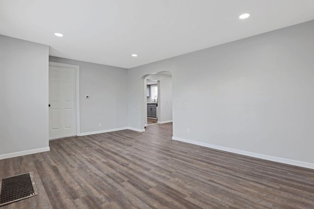 509 Helen Street, Columbus, OH 43223