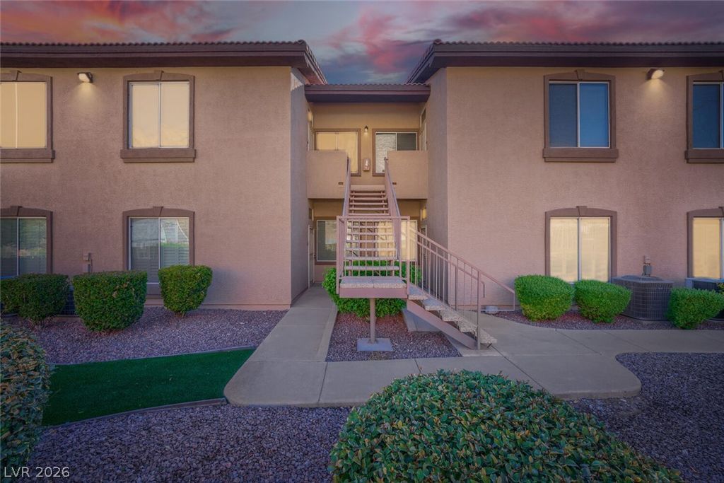 3545 Cactus Shadow Street 203, Las Vegas, NV 89129 — photo 4