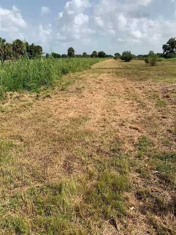 20637 Simone Drive, Loxahatchee, FL 33470