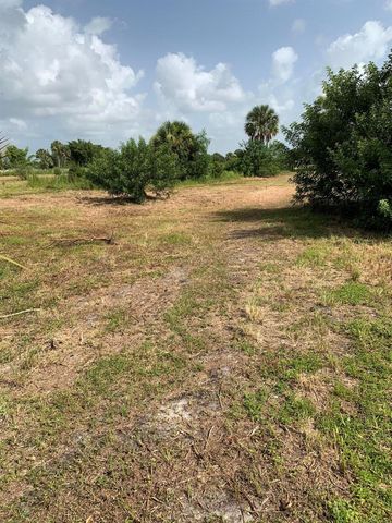 20637 Simone Drive, Loxahatchee, FL 33470